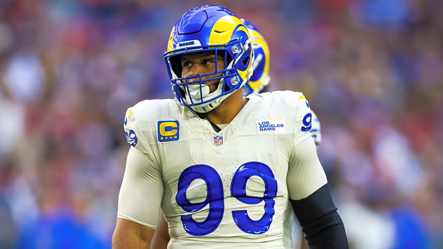 Rams are bigger Super Bowl favorites after Aaron Donald signing