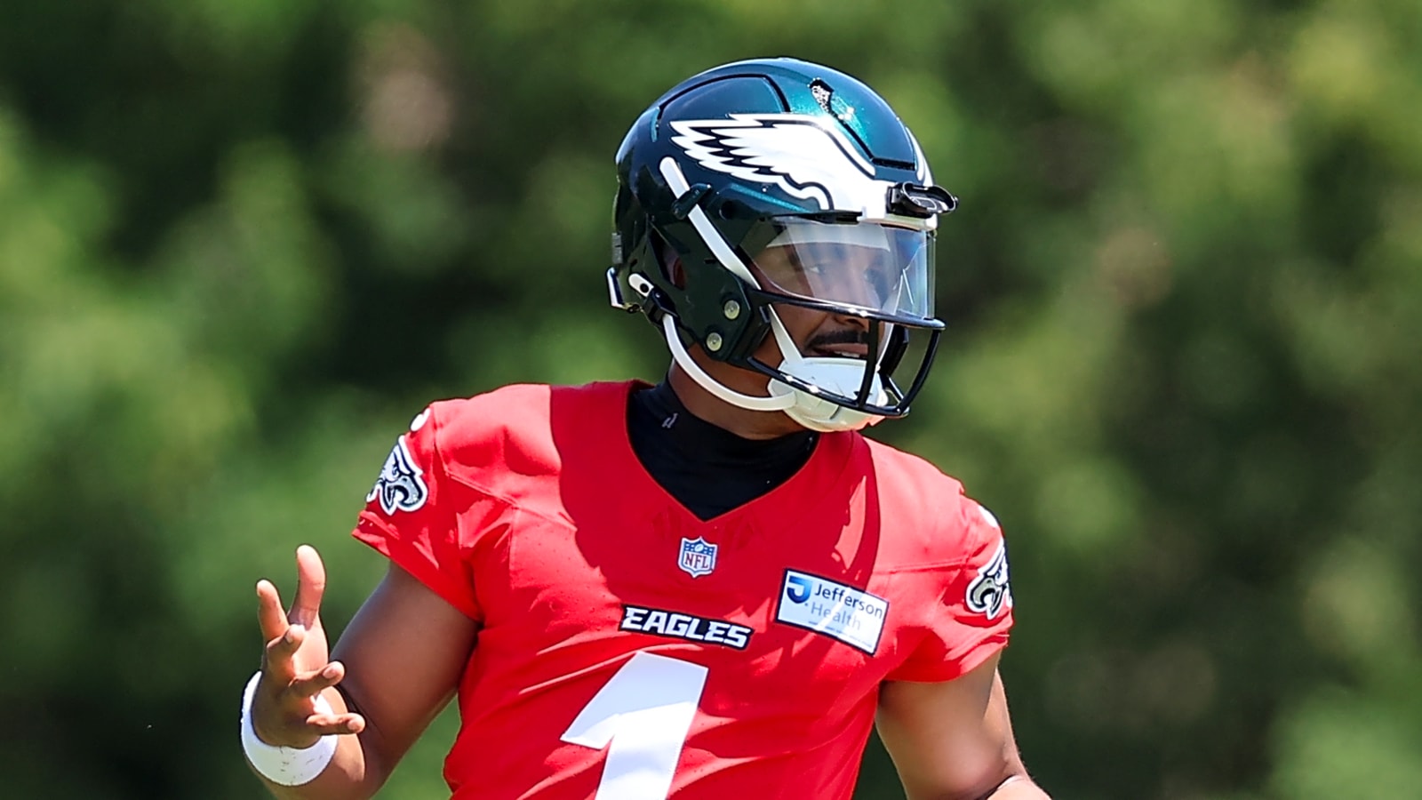 Vic Fangio sends Jalen Hurts warning to NFL