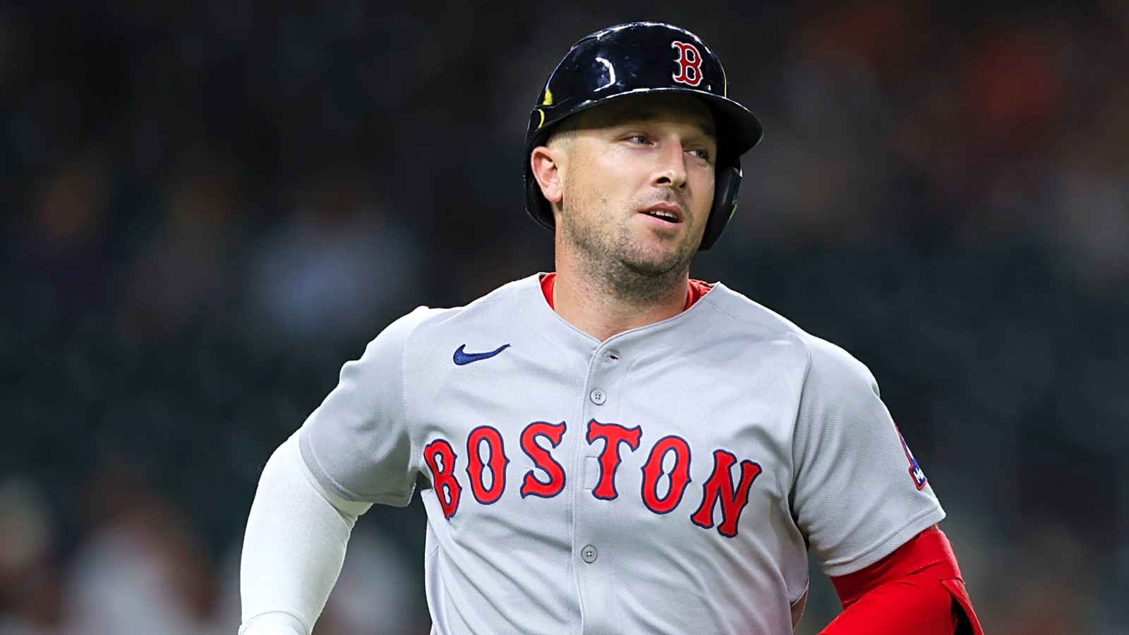 Cora details unique ways Bregman is impacting Red Sox