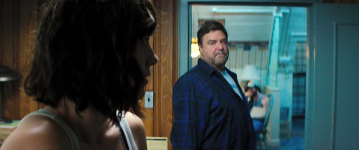 “10 Cloverfield Lane” (2016)