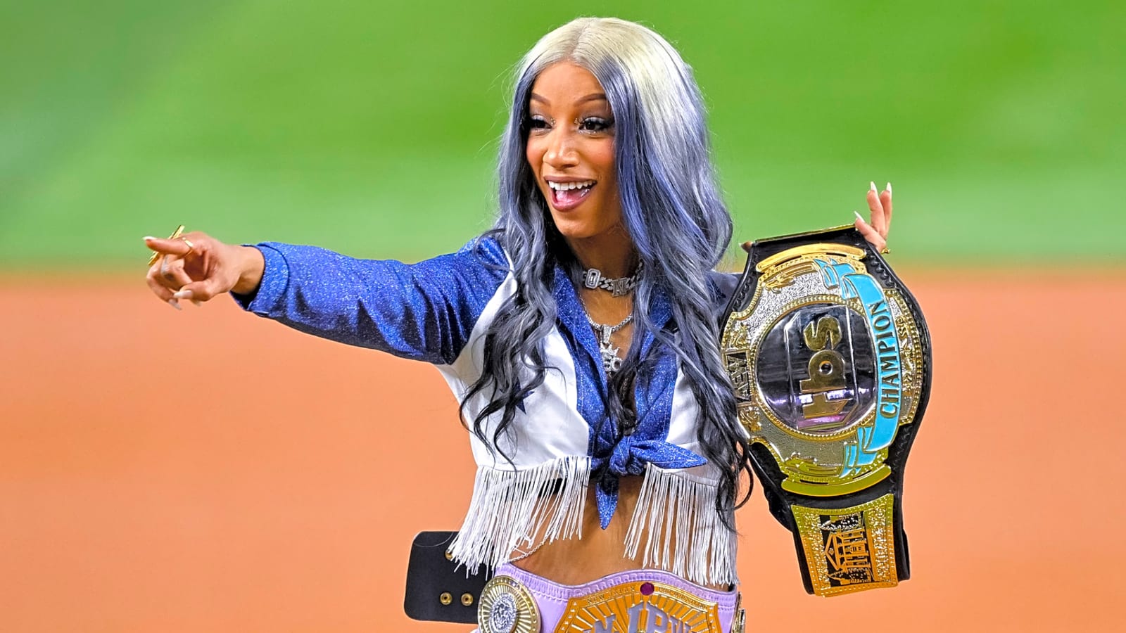 Mercedes Mone fires warning to WWE