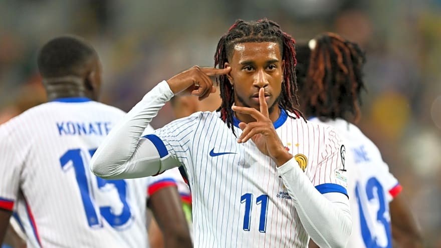 Bayern update suggests Liverpool have to rethink plans after Salah – report