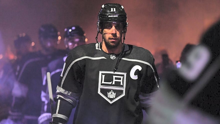 Kings’ Kopitar becomes 39th NHLer to record 1,300 career points