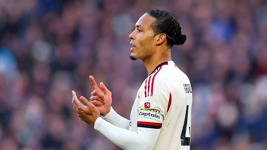 Sky Sports journalist sends big Liverpool message as Van Dijk argument finally proven right