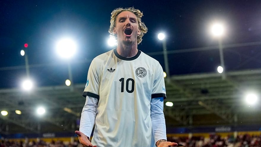 German source claims Liverpool-linked forward now wants out as transfer race opens up