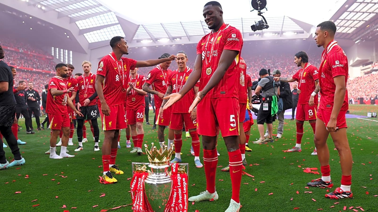 Konate drops cryptic message after trophy post as Van Dijk reacts