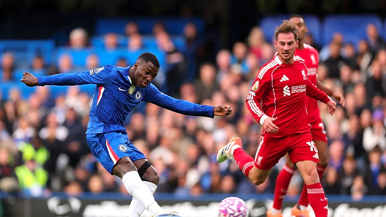 Gary Neville warns Liverpool after what he saw from Chelsea at Stamford Bridge