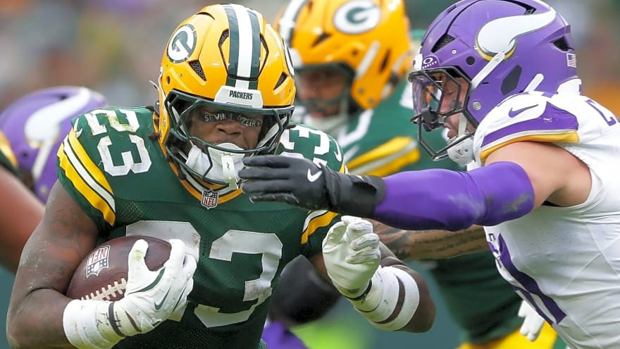 Packers’ Emanuel Wilson reveals Josh Jacobs’ message that helped him calm down before Week 12 against Vikings