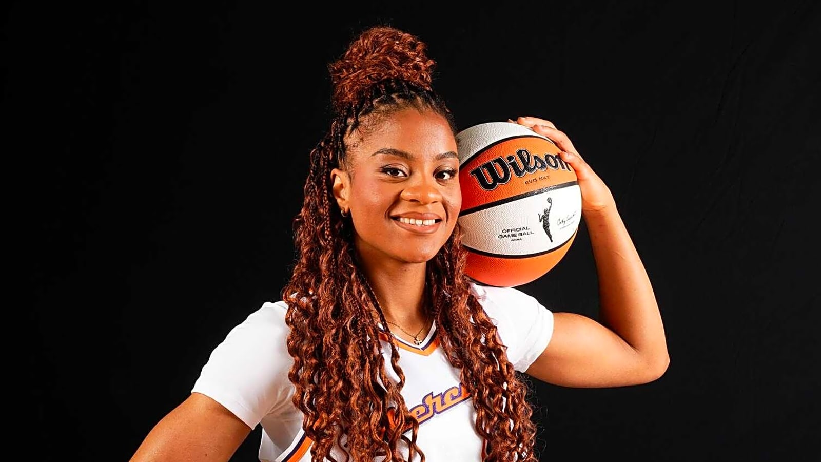Phoenix Mercury welcomes overseas players for opportunities