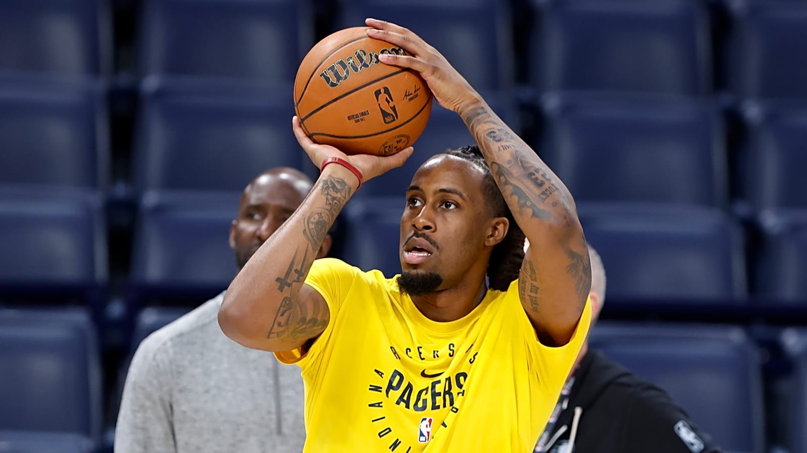 Pacers agree to three-year deal with former first-round pick