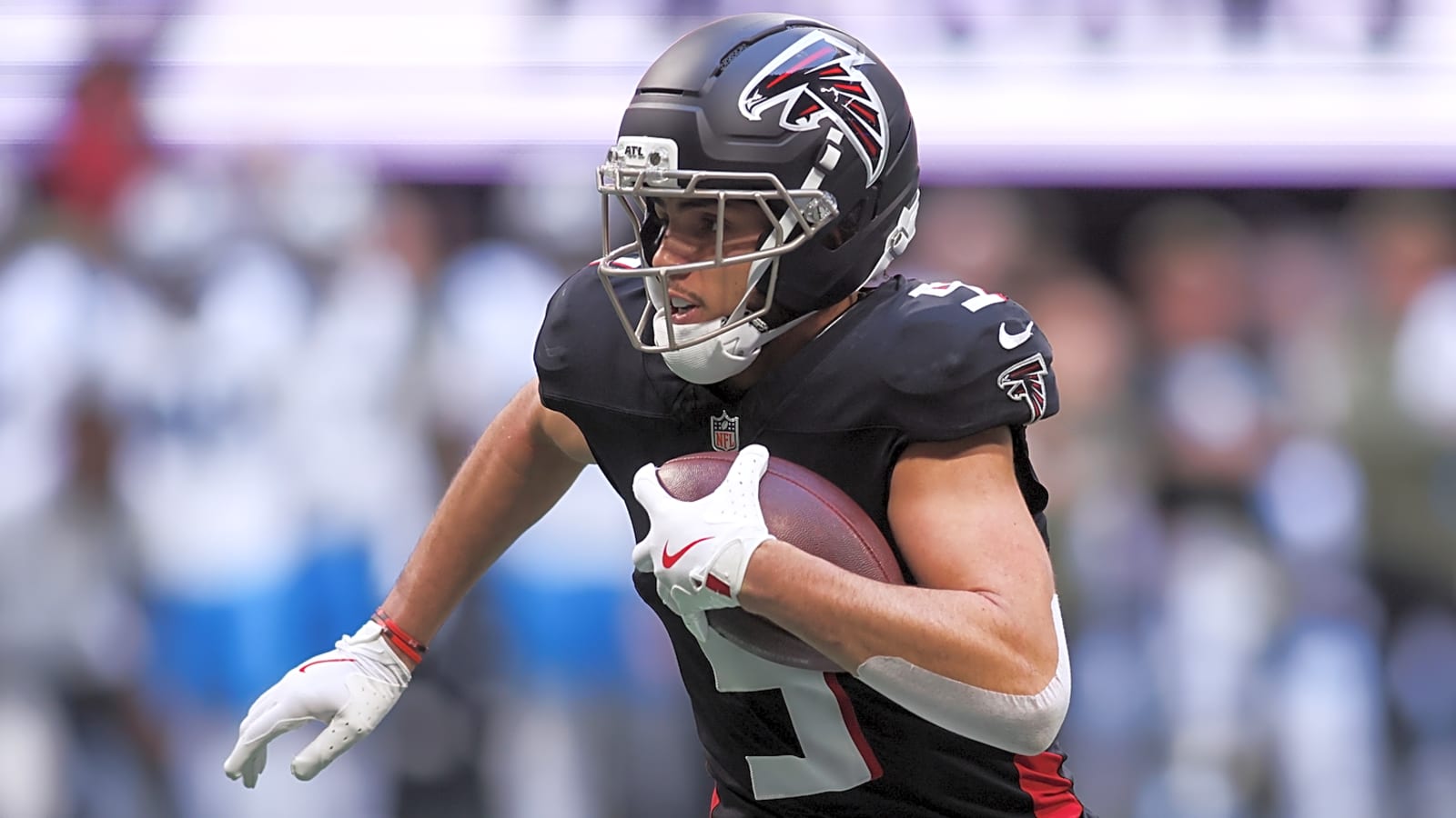 NFC Notes: Dave Canales, Chuba Hubbard, Drake London, Falcons, Panthers