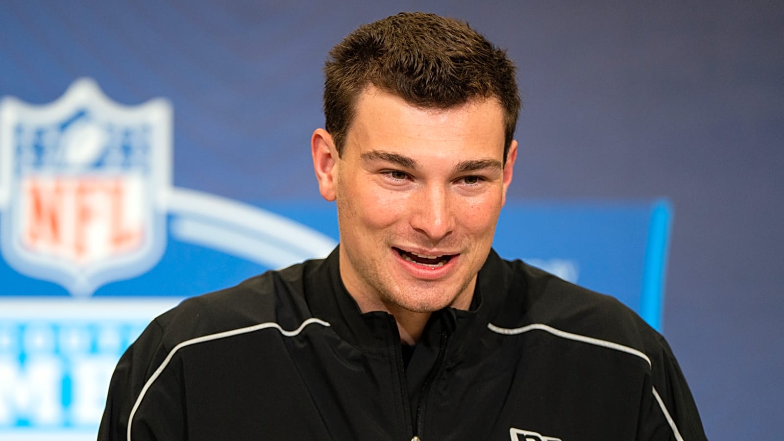 Raiders get major help for presumptive No. 1 pick Fernando Mendoza