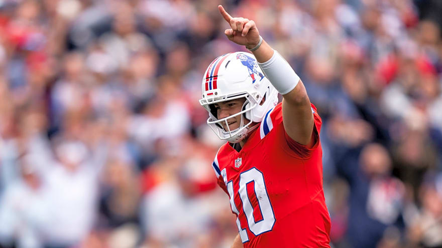 The '4 passing, 1 rushing-TD games' quiz
