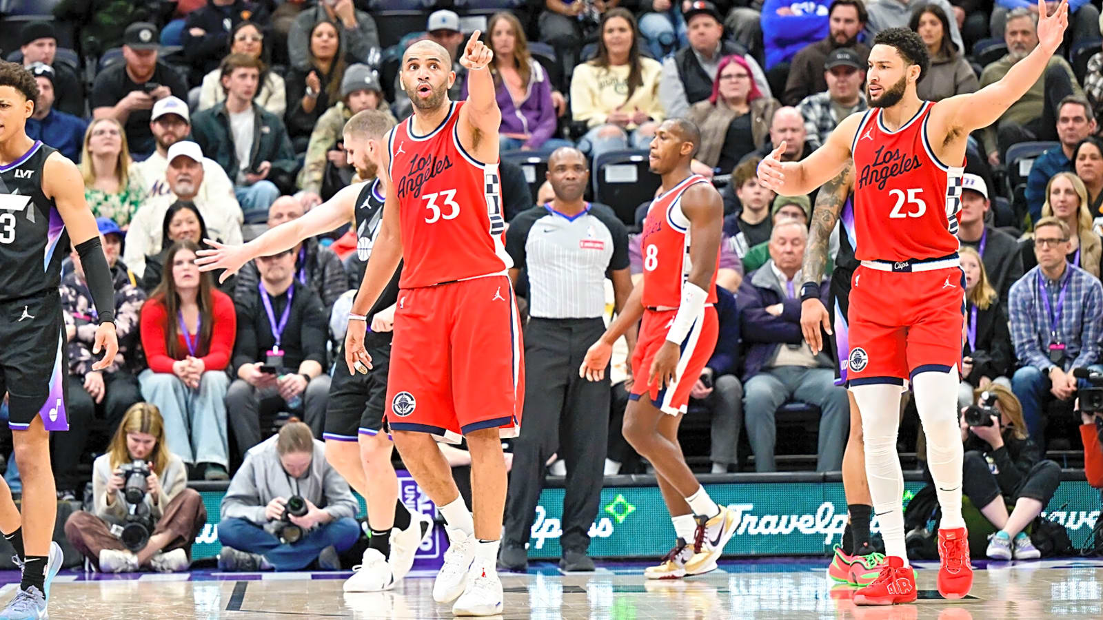 Clippers forward to decline his player option