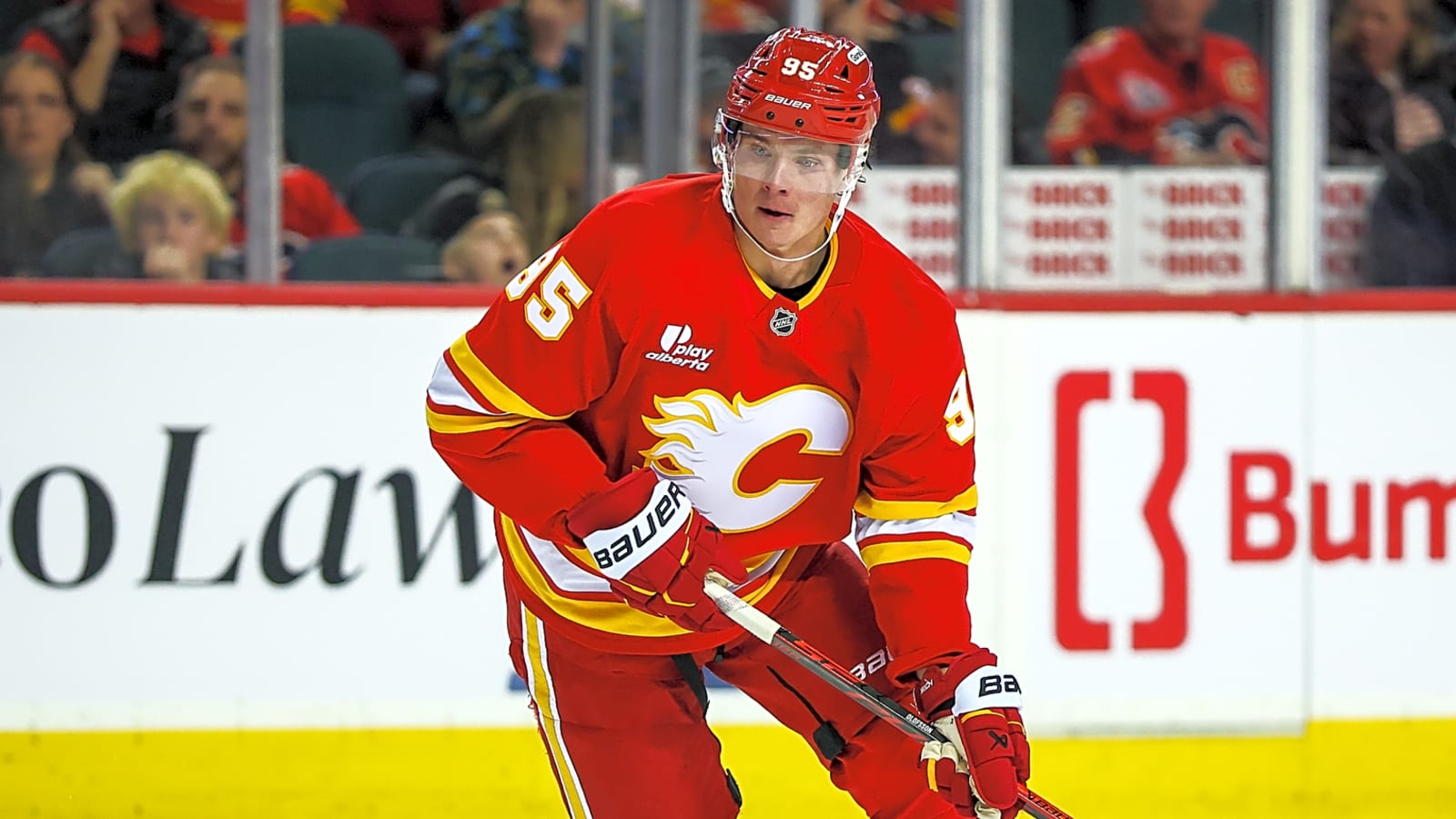 Golden Knights To Sign Victor Olofsson