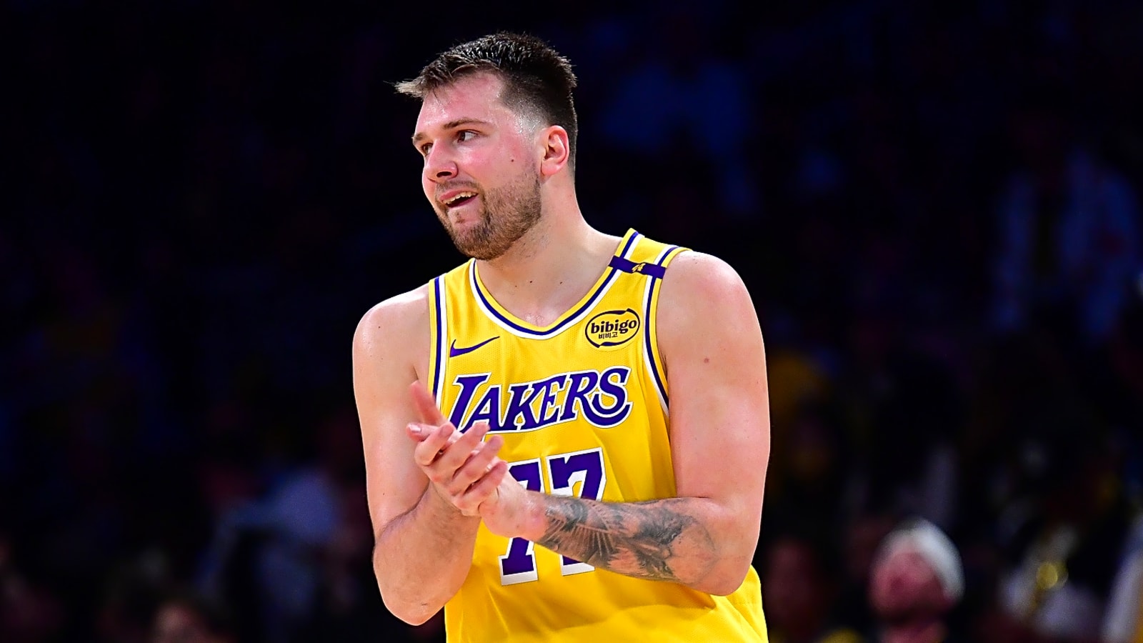 Magic Johnson issues challenge to Luka Doncic