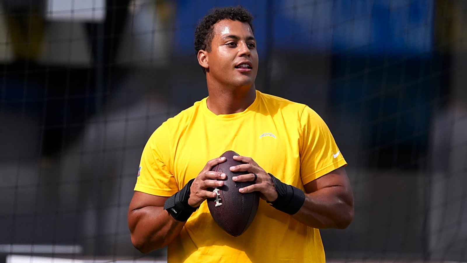 Chargers confirm insiders' devastating report on two-time Pro Bowler