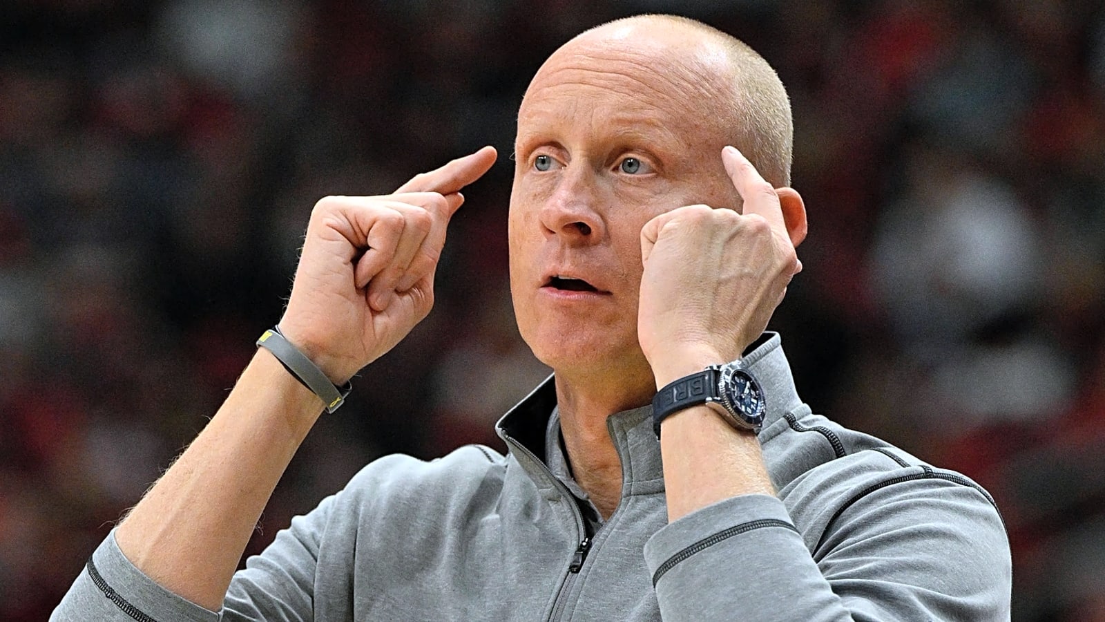 USF Bulls hire Chris Mack as new men's basketball coach