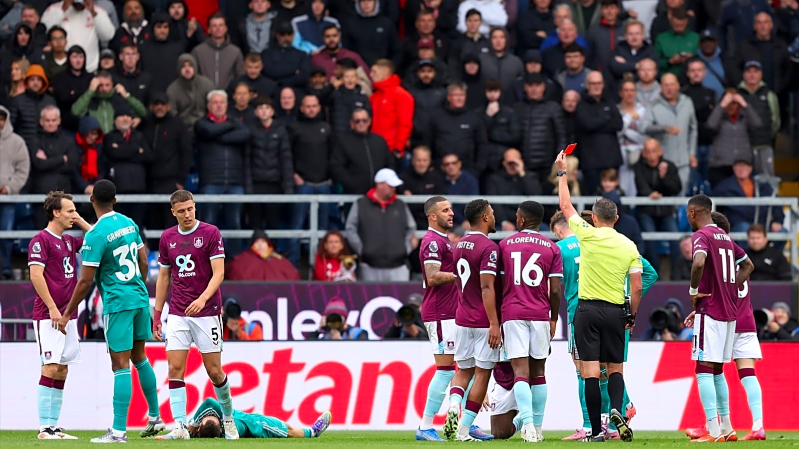 Scott Parker gives honest assessment of two big decisions from Liverpool’s win at Turf Moor