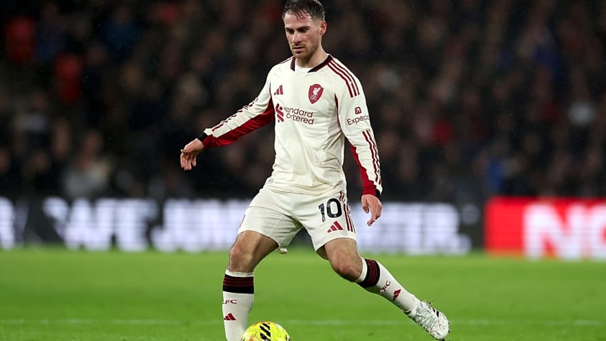 ‘We will see…’ – Alexis Mac Allister’s dad speaks out amid bombshell Man United rumours