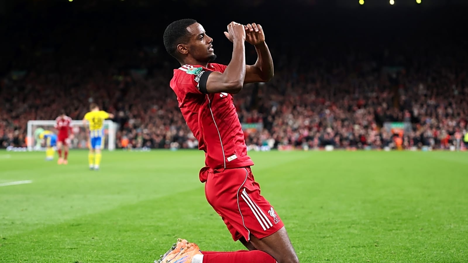 Alexander Isak publicly addresses his fitness status as Liverpool striker sets game-time target