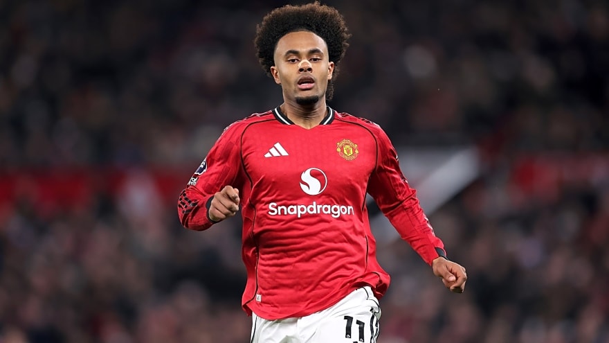 Premier League club ready to save struggling Man United duo in January