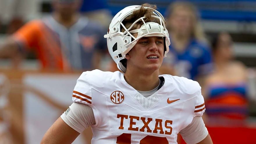 Bijan Robinson has a simple message for Texas QB Arch Manning