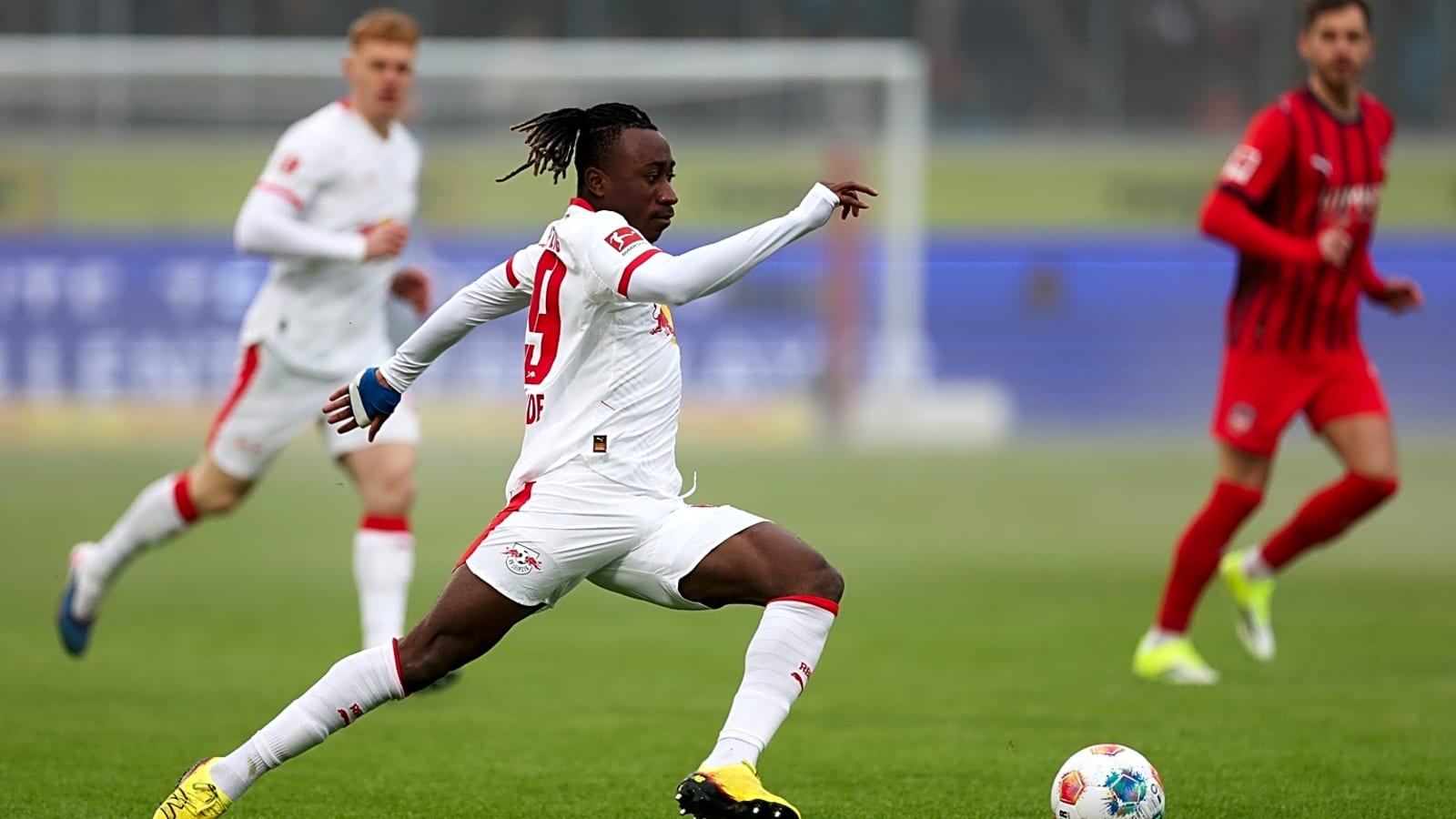 Emile Heskey would love for Liverpool to sign wing wizard who makes defenders ‘take two steps back’