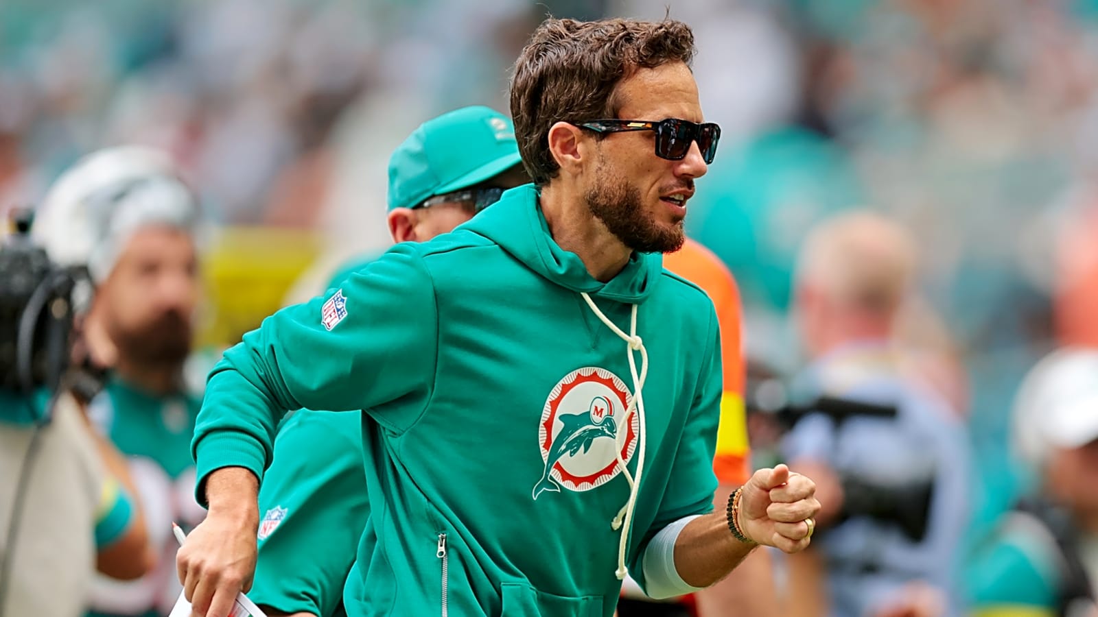 League Insiders Differ On Mike McDaniel’s Future In Miami