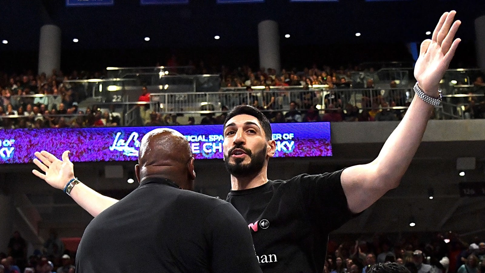 Chicago Sky ban Enes Kanter Freedom after ejection
