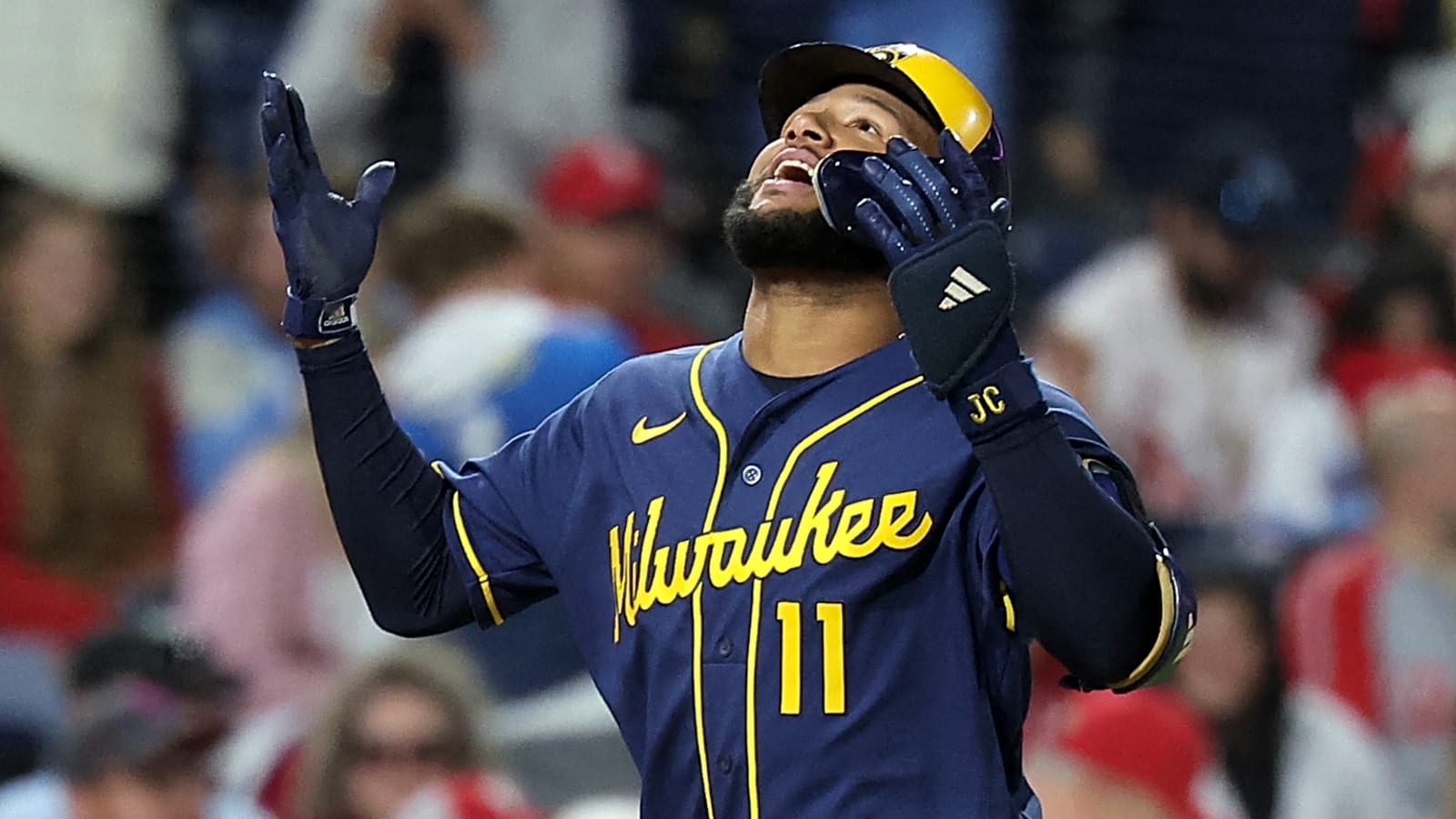 Brewers' Jackson Chourio sets franchise record vs. Padres