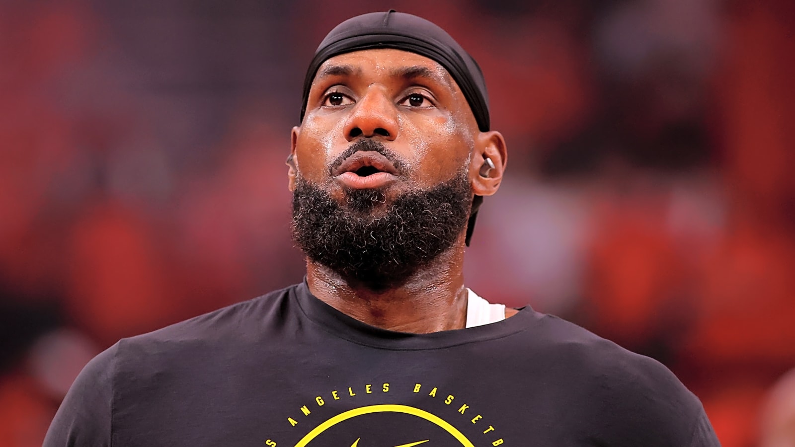 Lakers' offer might lead James to another shocking 'top suitor'