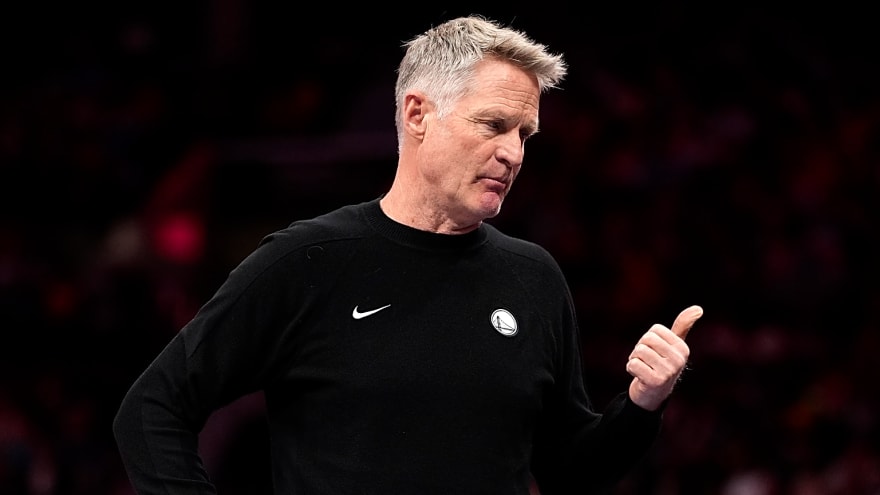 Warriors HC Steve Kerr seems committed to bad starting lineup