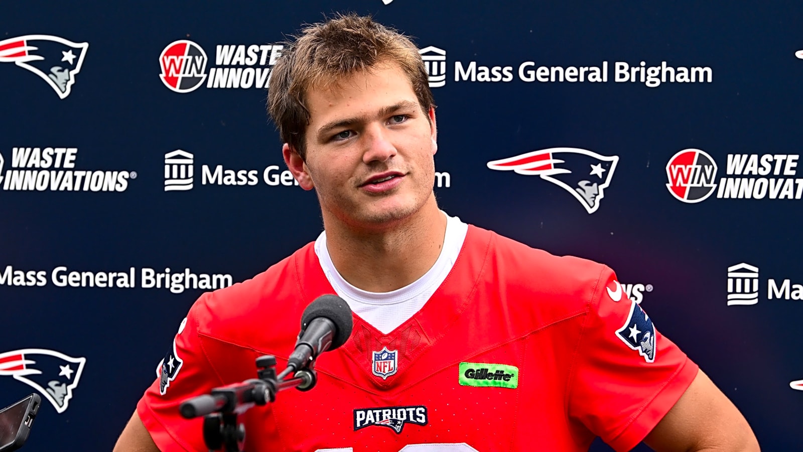 Former Patriots great shares concerns about Drake Maye