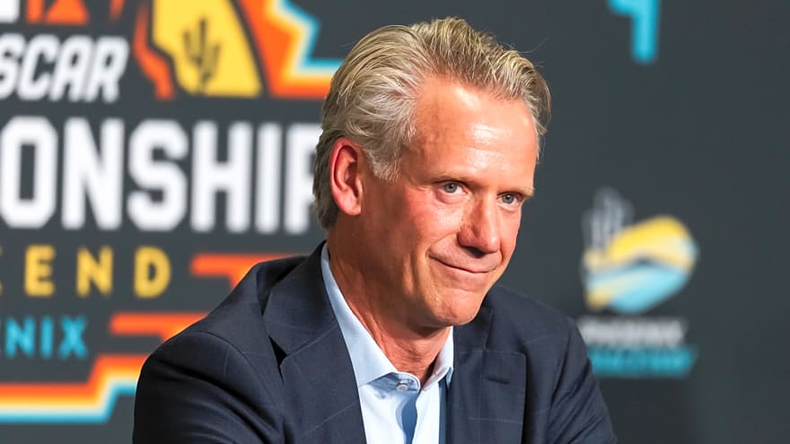 NASCAR exec said 'trash' rival racing series needed a 'knife in' it in 2023 text message