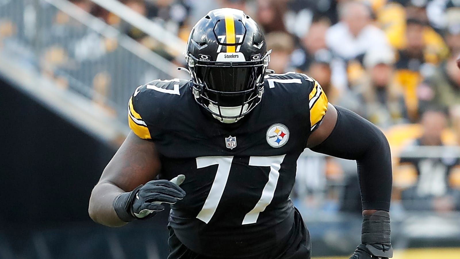 Steelers don't think key player takes his job seriously