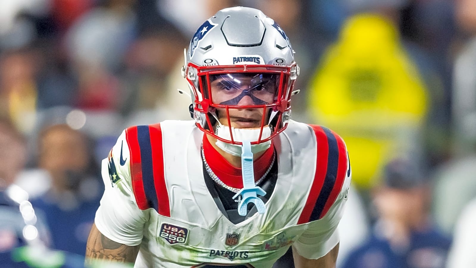 Gonzalez echoes Pats teammates regarding Vrabel, Russini controversy