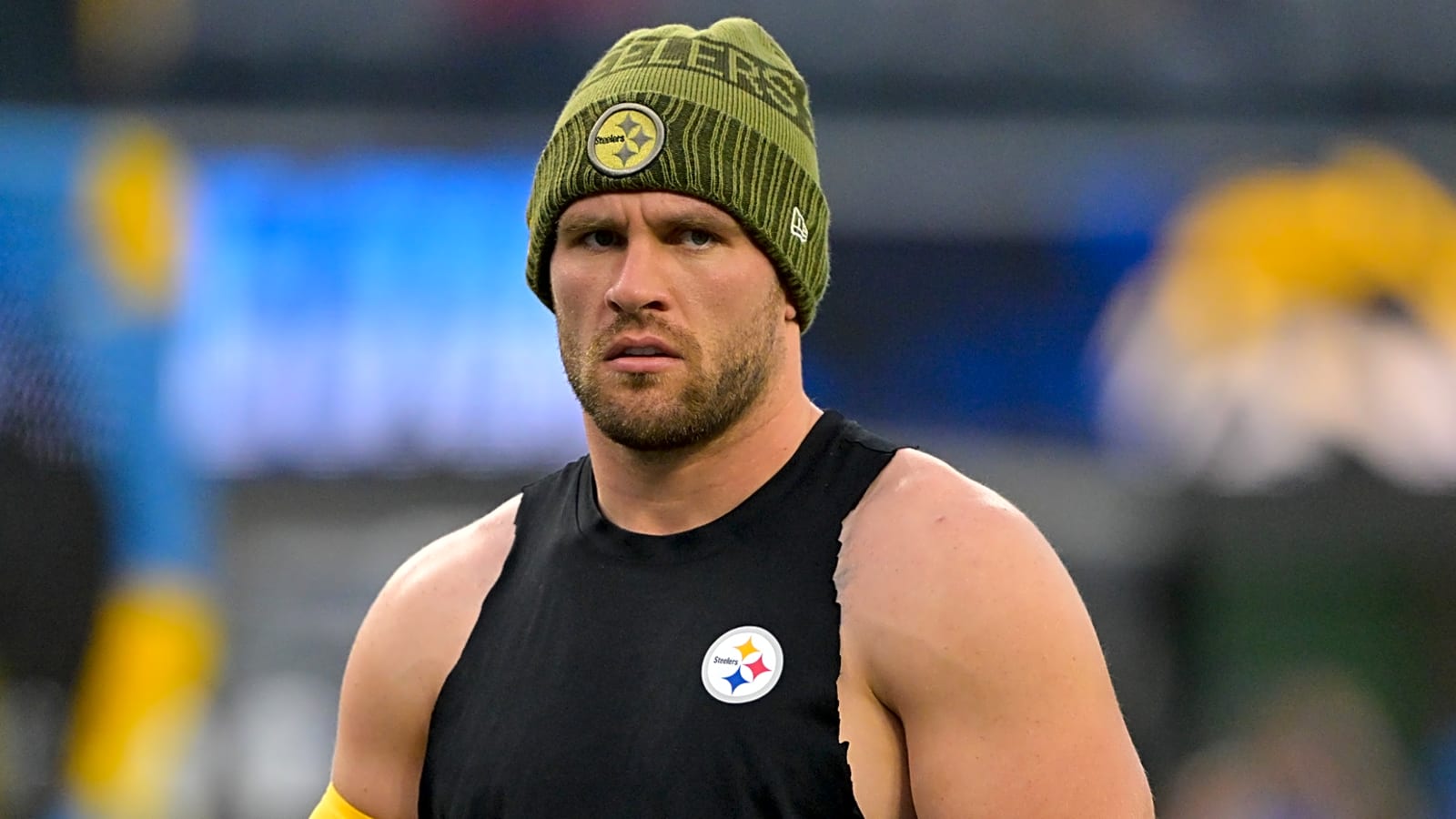 Steelers OLB T.J. Watt hospitalized with lung injury