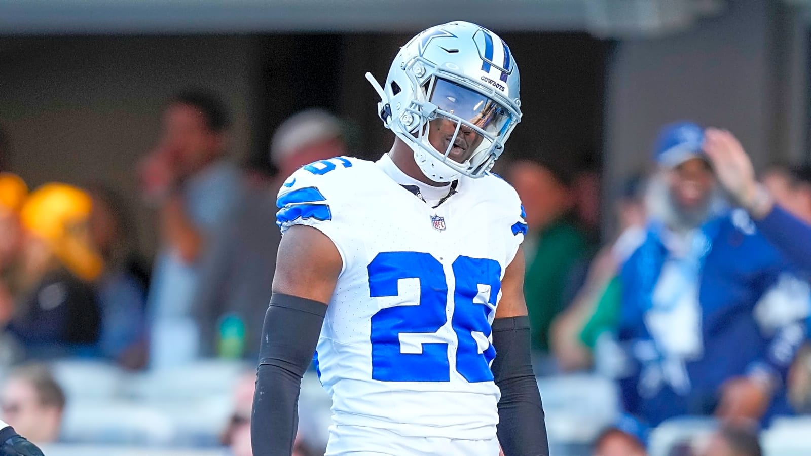 NFC Notes: Daron Bland, Cowboys, Giants, Jaxson Dart