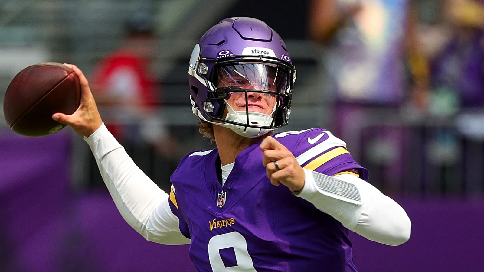 Former Vikings player shares alarming J.J. McCarthy take amid Carson Wentz whispers