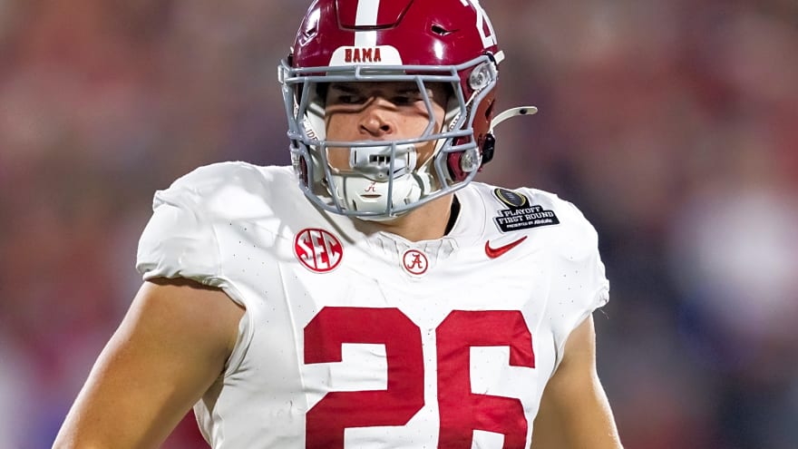 Alabama DC Kane Wommack says sophomore is starting at inside linebacker besides transfer