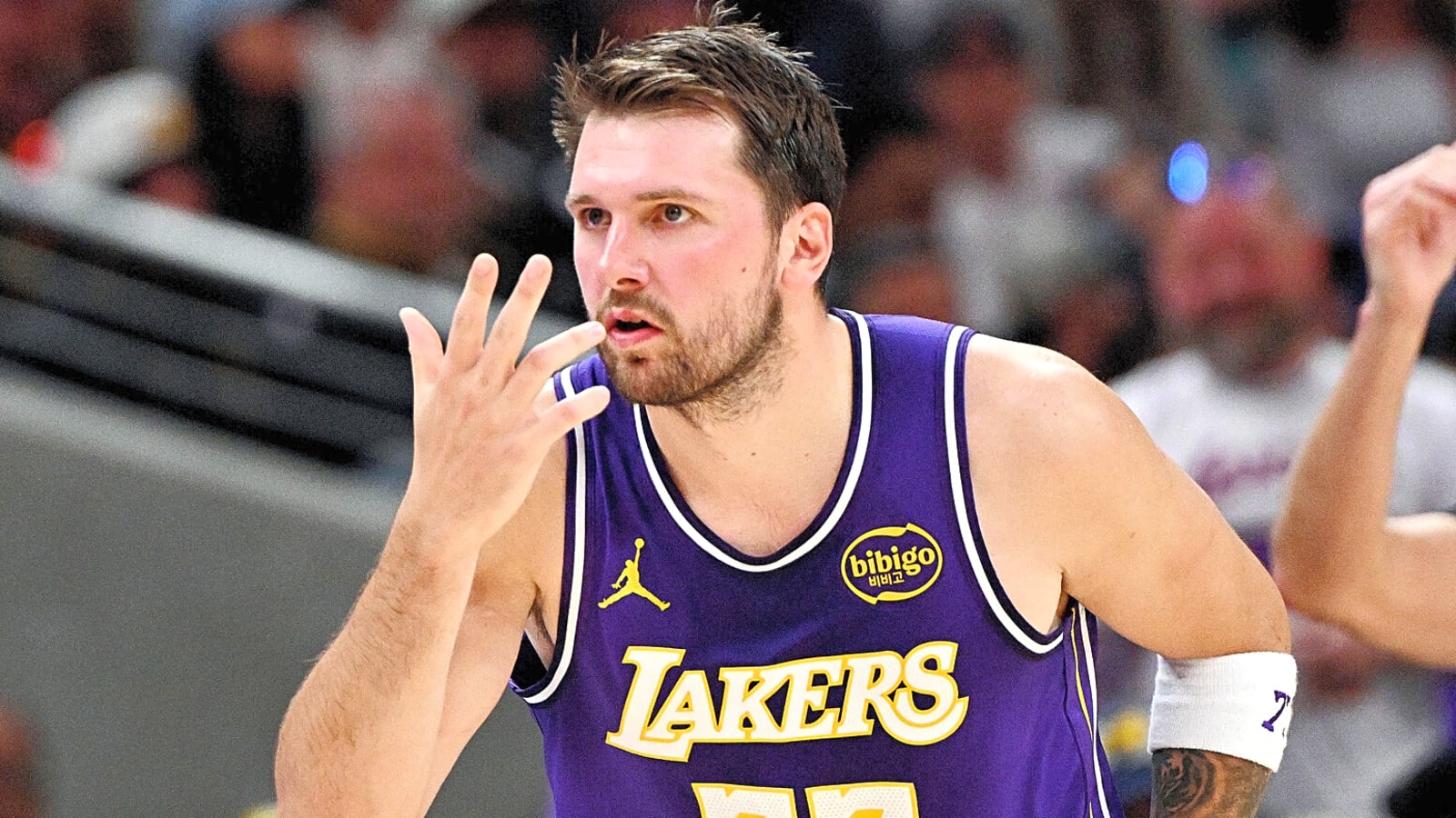 Thunder emerging as stronger favorites against Lakers
