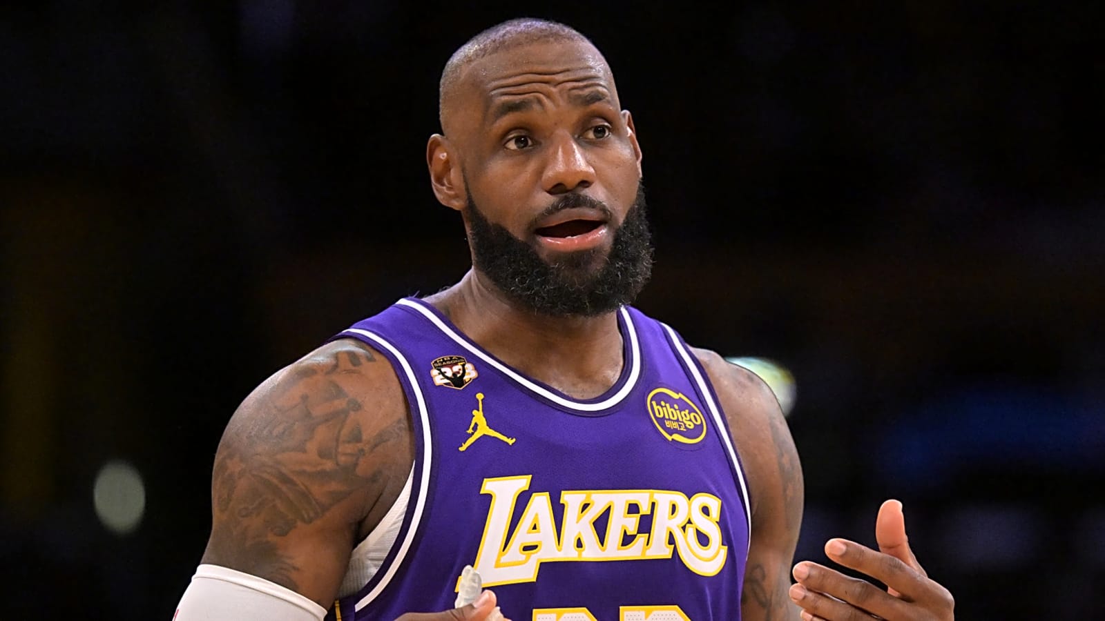 Two teams could pursue LeBron James in the offseason