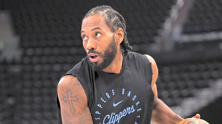 Clippers' lack of leadership starts with Kawhi Leonard