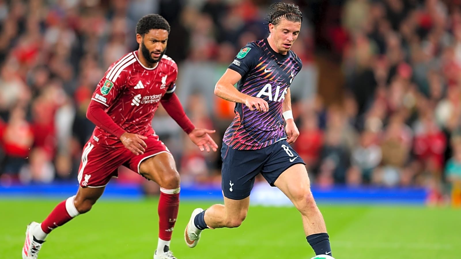 Andoni Iraola explains Joe Gomez substitution as fears of injury ...