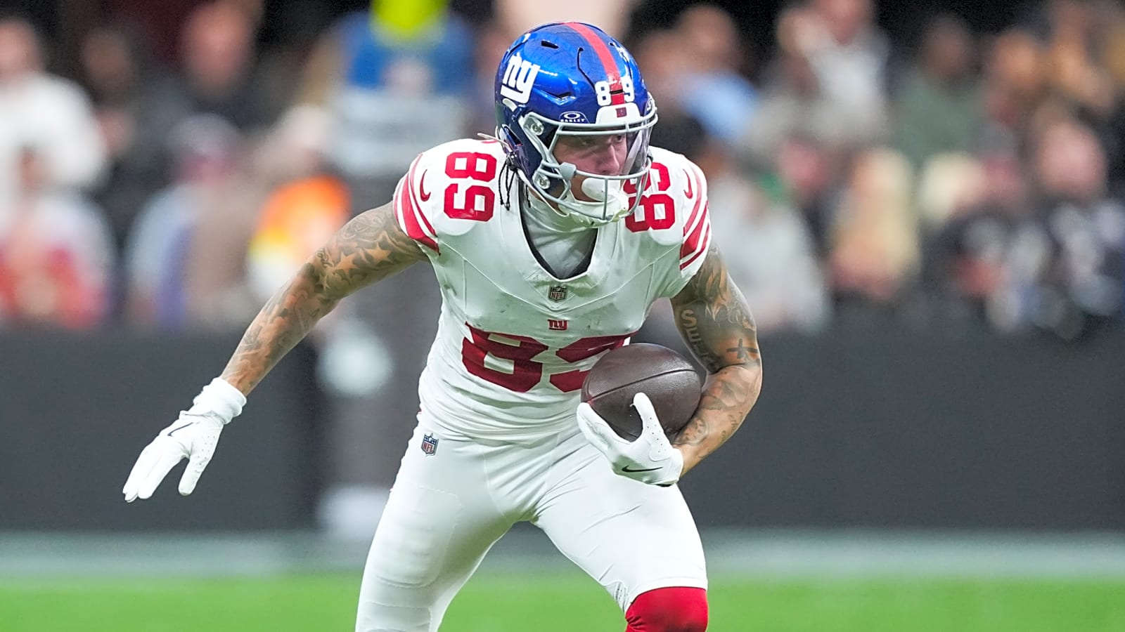 Giants To Re-Sign WR Isaiah Hodgins