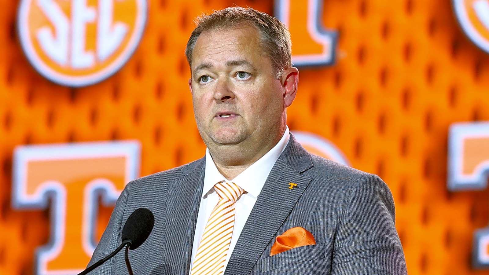 Josh Heupel, Tennessee land five-star 'weapon' in massive recruiting win