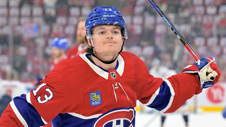 The time Gabriel Bourque had to change equipment for Cole Caufield