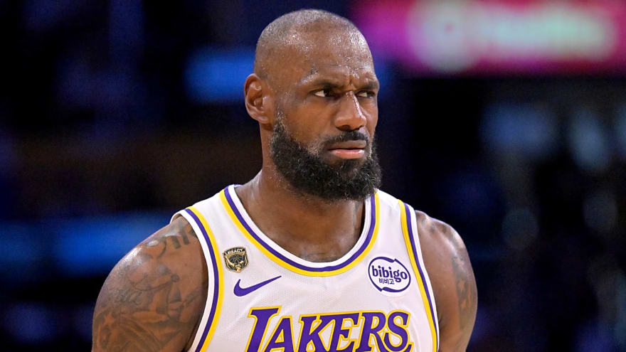 What LeBron James did, didn't say about retirement after sweep