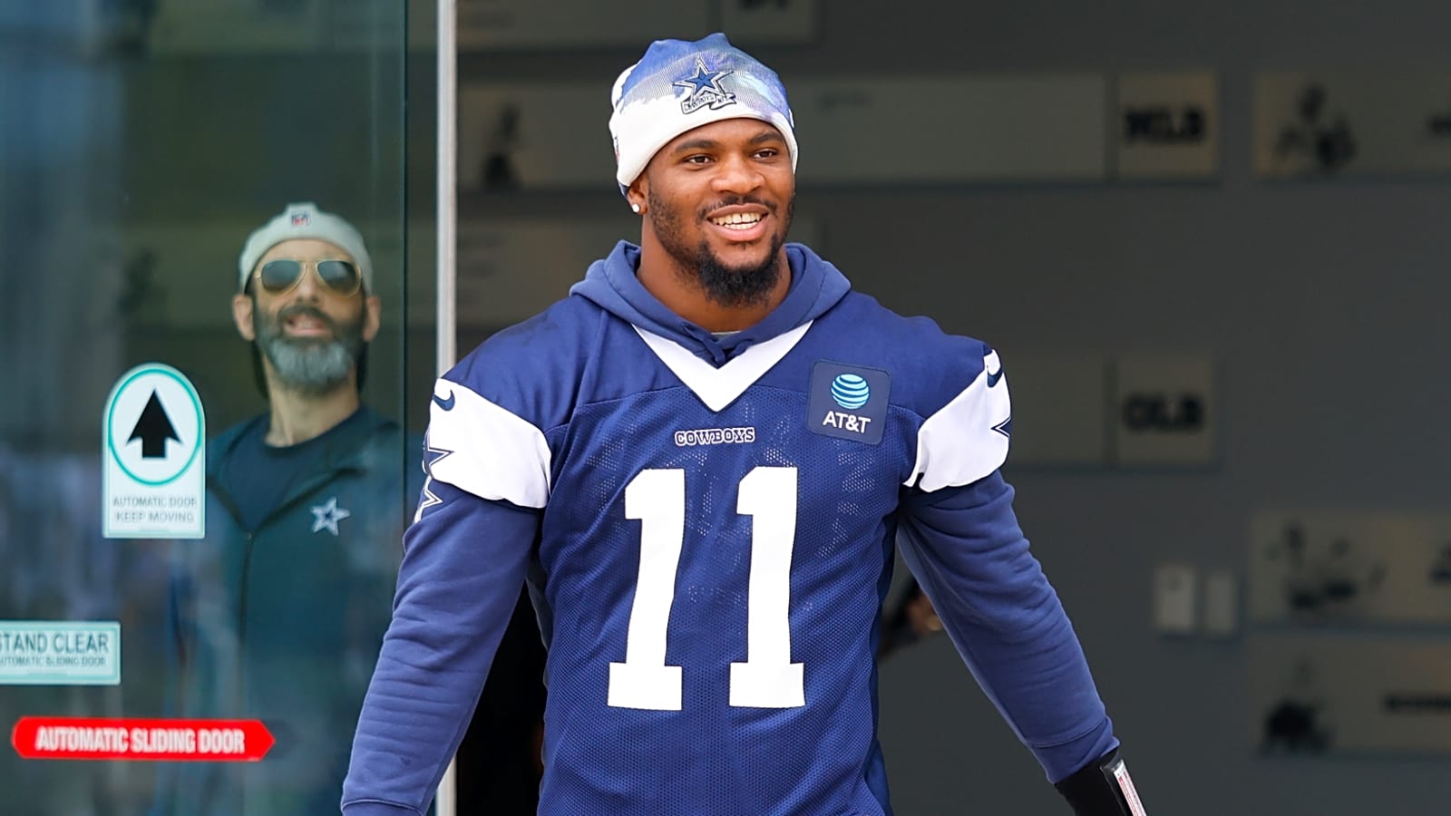 Micah Parsons ranked 3rd best pass rusher by execs, coaches and scouts